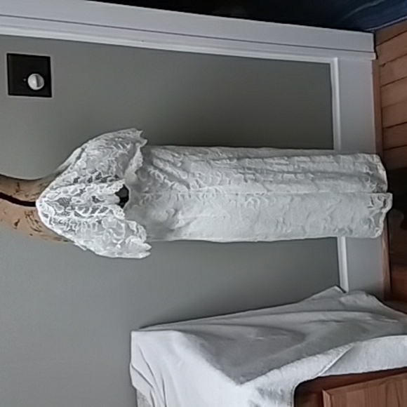 Sweet Daisy extra large laced dress with lining off-white color - Picture 2 of 6